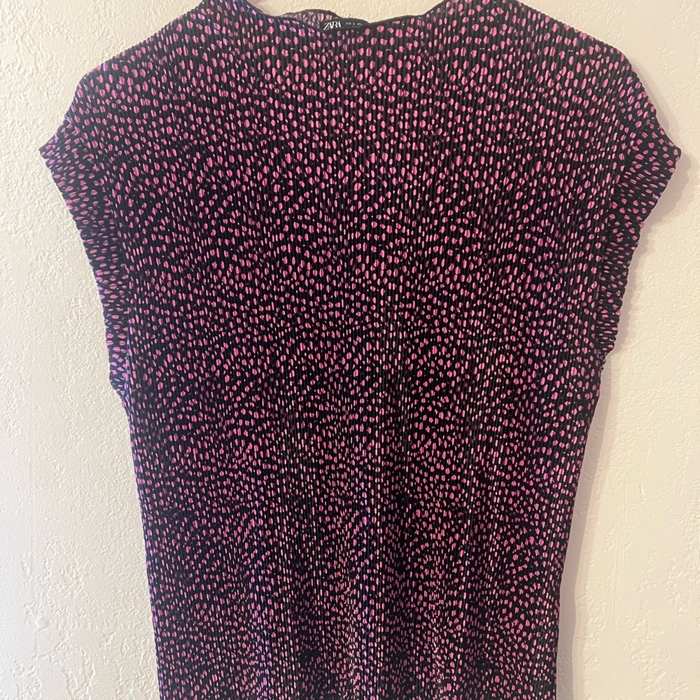 Zara Black and Pink Patterned Blouse